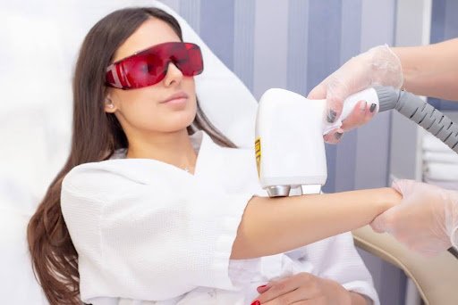 is laser hair removal safe for all skin & hair types